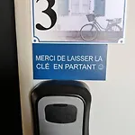 Le Proche Gare Et Appartement